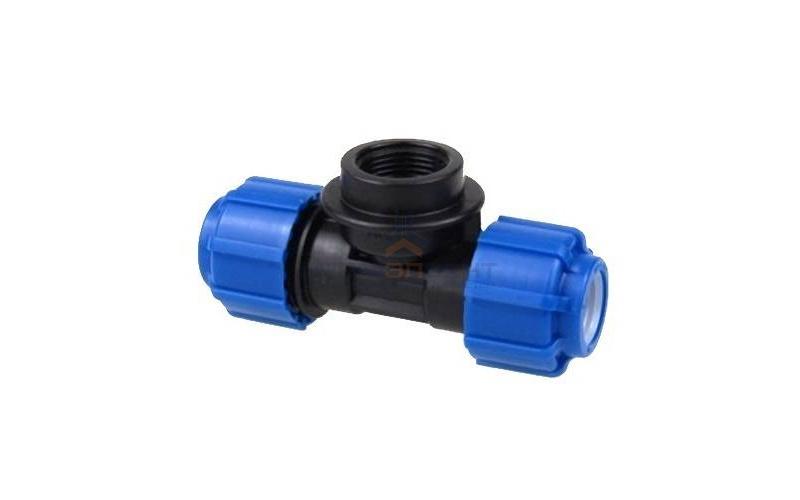 Тройник с переходом на внутреннюю резьбу Политэк - 50 x 2